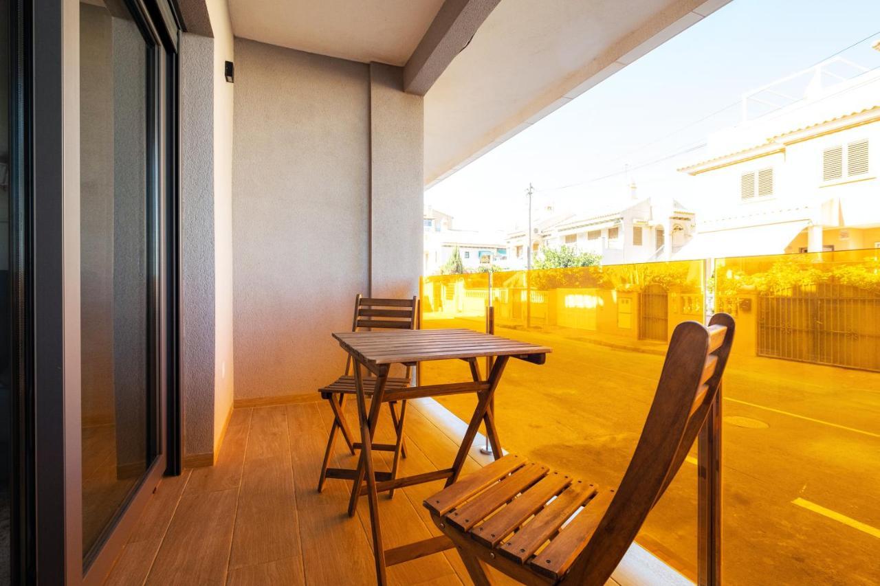 Modern Beach & Spa Торевиеха Екстериор снимка