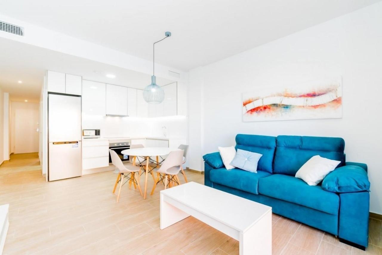 Modern Beach & Spa Торевиеха Екстериор снимка